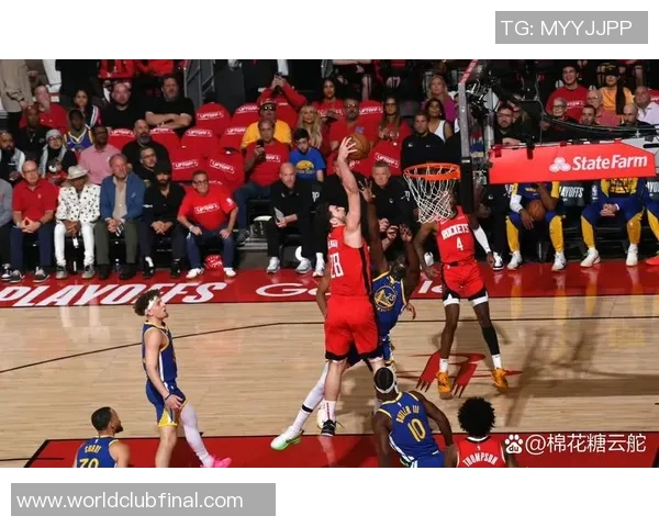 2017年火箭与勇士精彩对决视频回顾全场精彩瞬间与战术分析